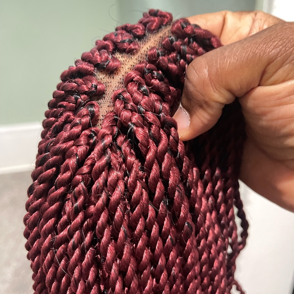 Braided wig - Picture 2 of 4